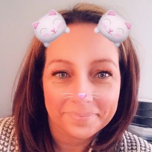 Meet your Posher, Nikki